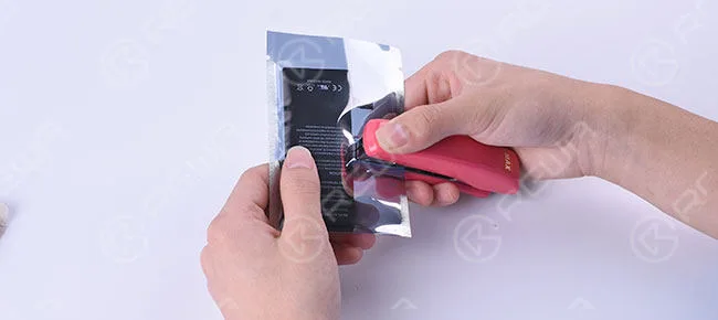 reduce customs clearance risks battery sticker label 4
