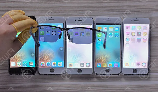 iphone screen blackout solution polarized sunglasses 11