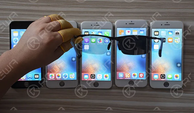 iphone screen blackout solution polarized sunglasses