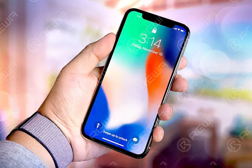 what do selling your used iphone to before