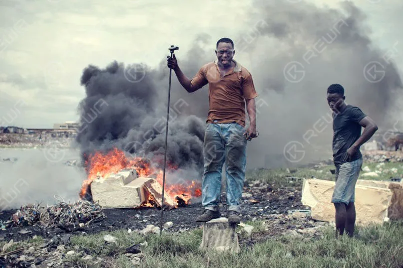 world's biggest e-waste dump - opportunities come with problems world biggest waste dump opportunities come problems with