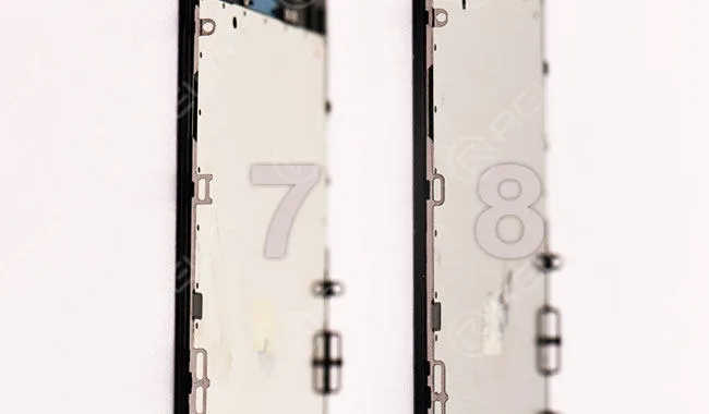 iPhone 8 Screen VS iPhone 7 Screen Hands On Comparison
