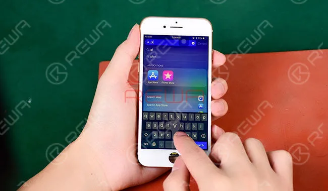 Ricondizionamento dello schermo LCD rotto di iPhone 8