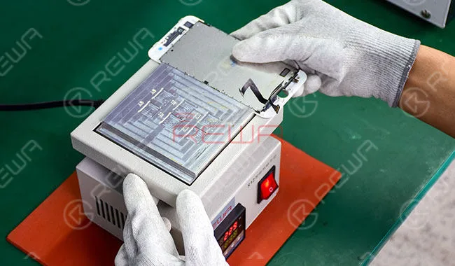 Ricondizionamento dello schermo LCD rotto di iPhone 8