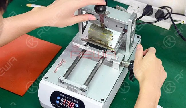 Ricondizionamento dello schermo LCD rotto di iPhone 8