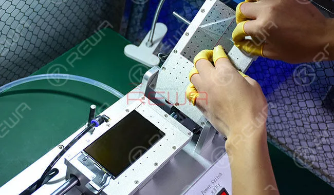 Ricondizionamento dello schermo LCD rotto di iPhone 8