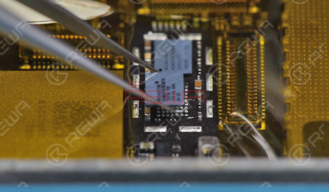 Riparazione del touch screen dell'iPad Air parzialmente non reattivo