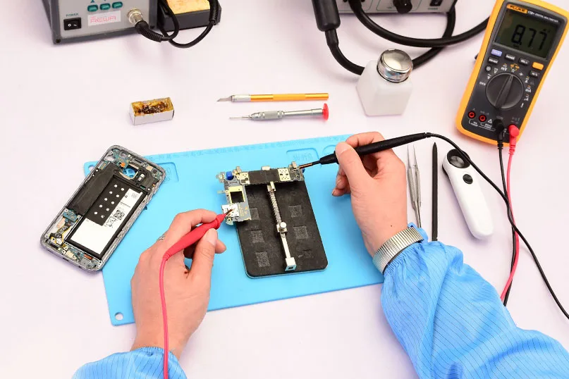 Experten-Service - Samsung Chip Level Logic Board Reparatur