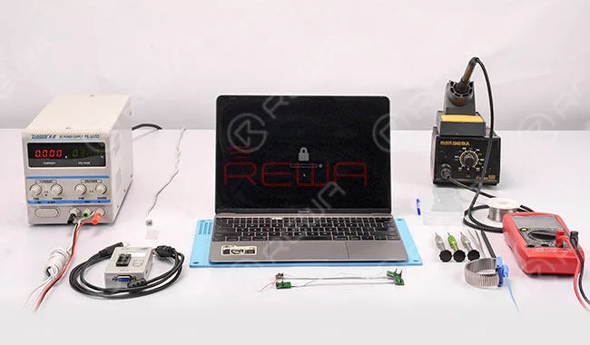 sbloccare macbook 2015-2017 senza rimozione del chip Sbloccare MacBook 2015-2017 senza rimozione del chip