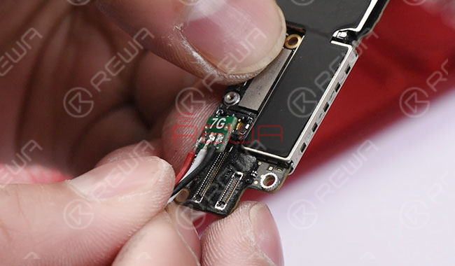 Reparar iPhone 7 que no enciende