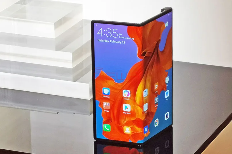 Folding Screen War – Huawei Mate X VS Samsung Galaxy Fold
