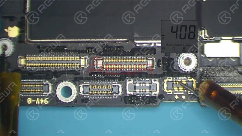 iphone x lässt sich nicht einschalten? mit großem Bootstrom beheben Führen Sie eine Diodenmessung an Pin 1 des J3200 durch. Der Diodenwert beträgt 408, was bedeutet, dass die Hauptversorgungsleitung PP_BATT_VCC normal ist.