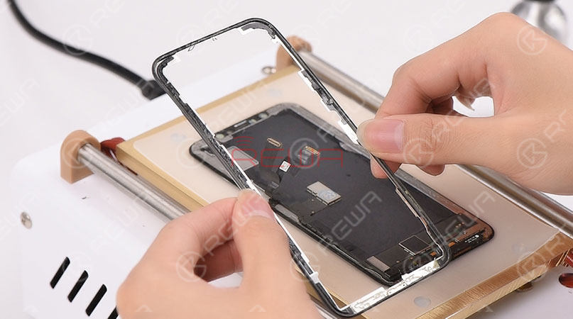 Rigenerazione schermo iPhone X/XS/XS Max con recupero della cornice originale