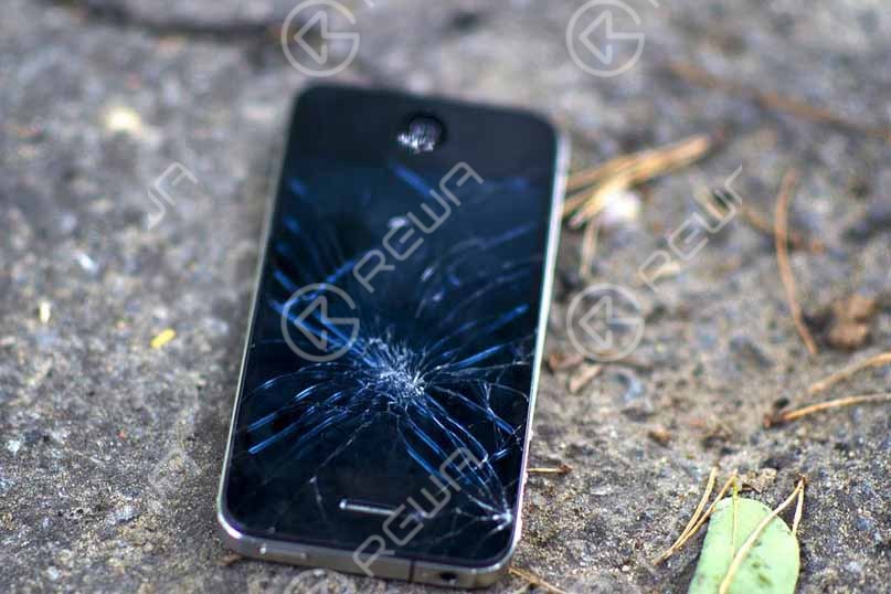 c120214b b530 49bc a75b ee3ce2efda33 Six Ways to Protect Your Phone