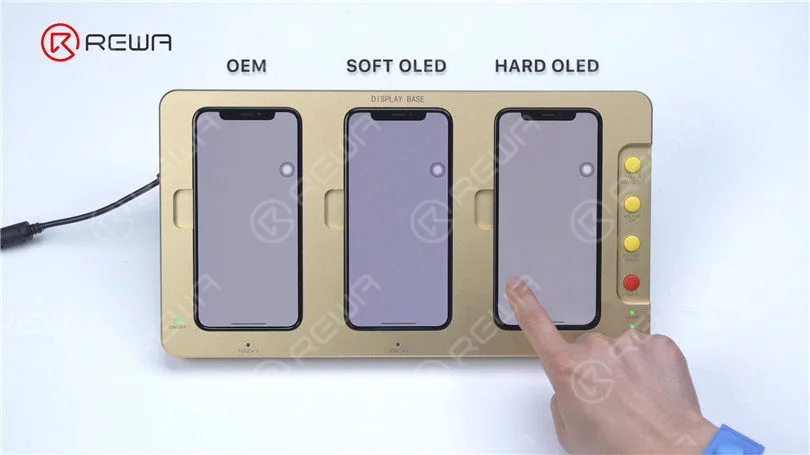 Then we install the screen assemblies to the tester to compare display effect. 