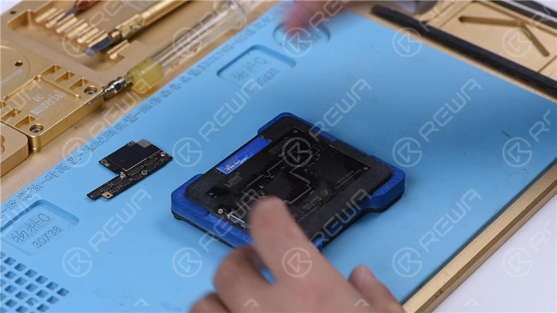 Fix iPhone X with Distorted Sound
