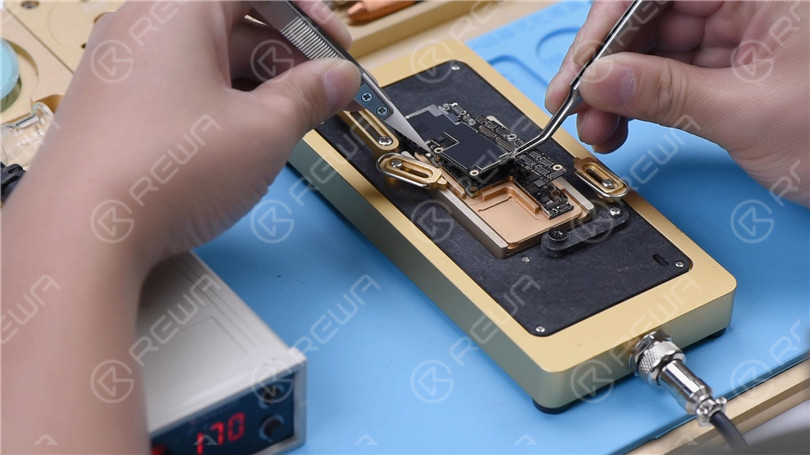 come risolvere iPhone XS nessun servizio Risolvere il problema "Nessun servizio" su iPhone XS