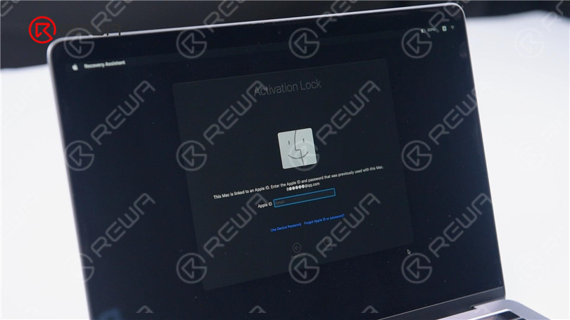 Comment supprimer le verrouillage de l'activation de MacBook ID par T203