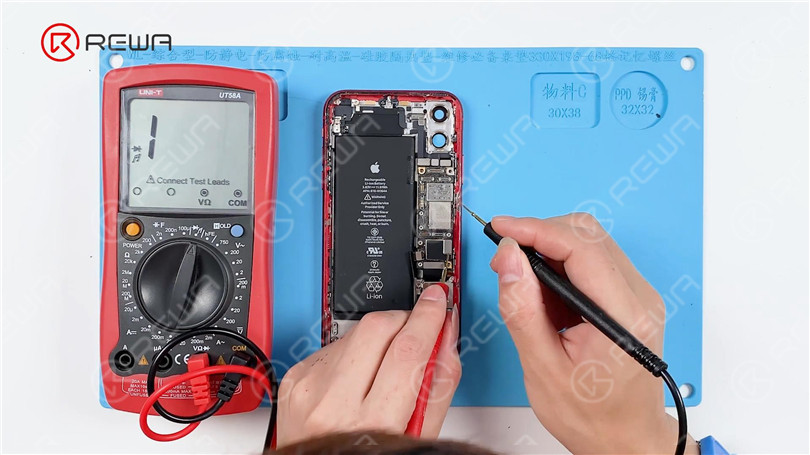 iPhone 11 Black Screen/ No Display Backlight Repair