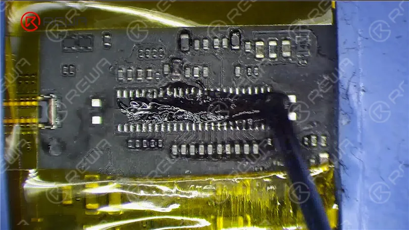 Fix iPad Pro Not Turning On By Replacing Connectors