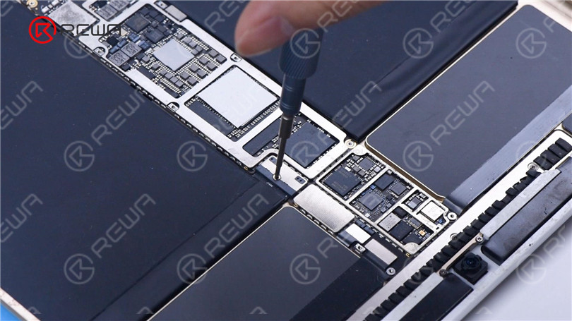 5734df19 57da 4931 8ae1 a0f463c9fd01 iPad Pro Touch Scree 00 00 23 20210708 191150