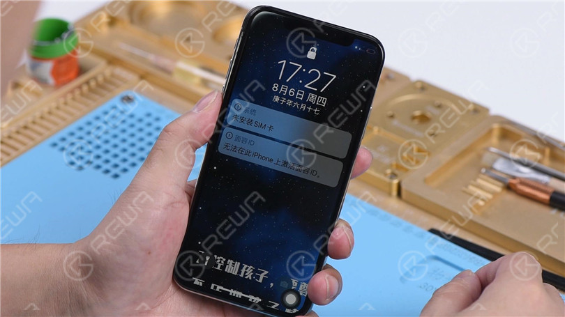 iPhone X si blocca dopo aver inserito la password
