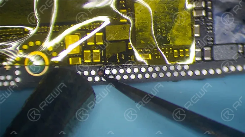 iPhone X friert nach Eingabe des Passworts ein