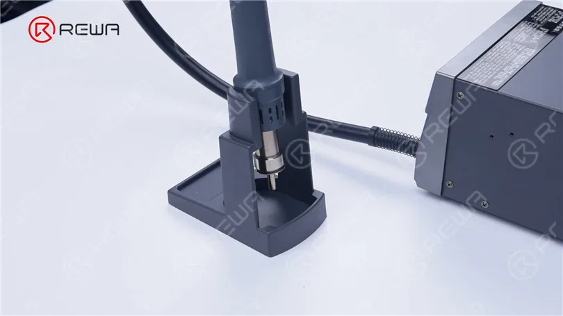 Comment utiliser un pistolet à air chaud - Conseils pour réparer la carte mère de l'iPhone