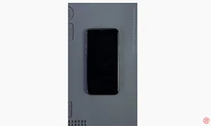 Apply a Screen Protector Perfectly without Bubbles or Dust