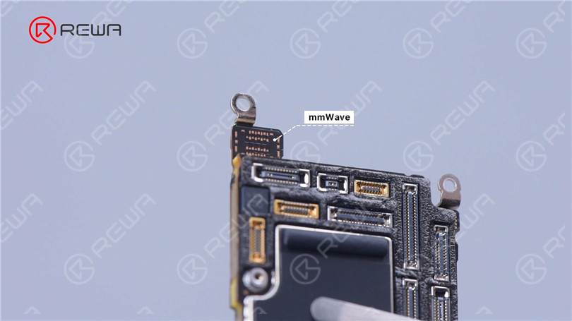 Desmontaje del iPhone 13 Pro