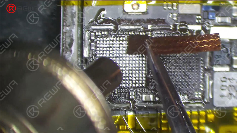 How to Fix iPad Touch Jumping/Glitching - Touch IC Replacement