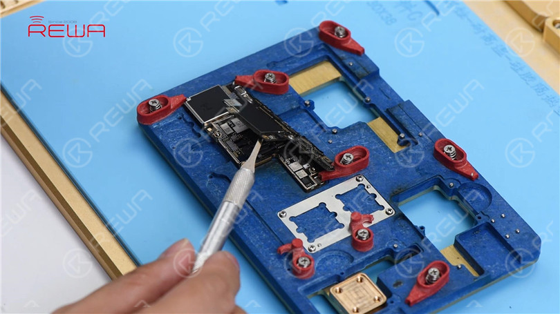 Réparation du haut-parleur inférieur de l'iPhone X