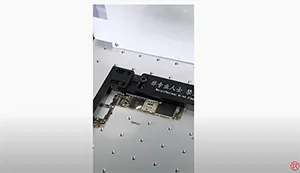 Obtenga el interior del chip de Apple a través de una máquina láser