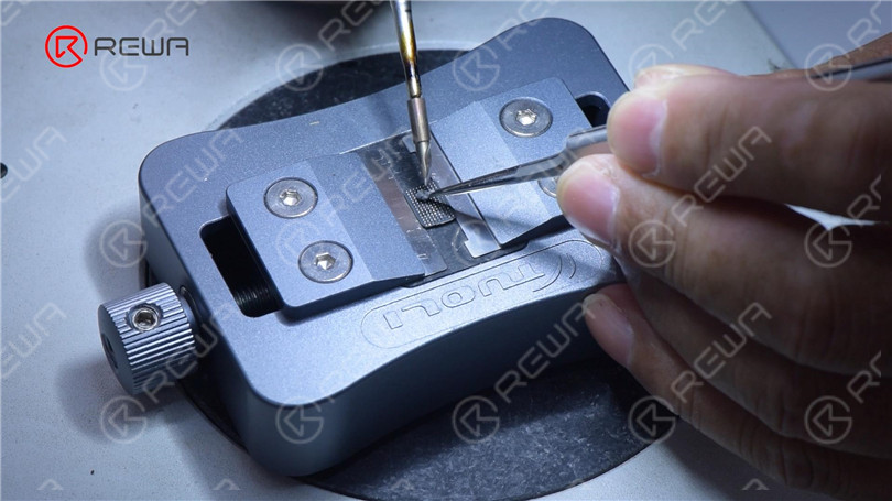 Risoluzione dei problemi di iphone 13 face id e messaggi sul display dopo la sostituzione dello schermo Risolvere l'iPhone 13 Face ID non funzionante e il messaggio importante sul display dopo la sostituzione dello schermo