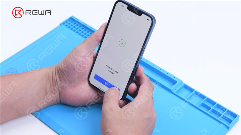 Risoluzione dei problemi di iphone 13 face id e messaggi sul display dopo la sostituzione dello schermo Risolvere l'iPhone 13 Face ID non funzionante e il messaggio importante sul display dopo la sostituzione dello schermo
