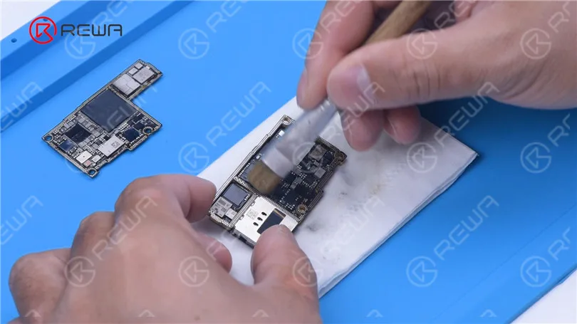 Riparare l'iPhone 11 Pro Max che non si accende con la termocamera a infrarossi LINCSEEK