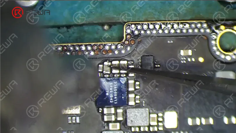 comment diagnostiquer et réparer les problèmes de courant importants sur l'iphone - un guide étape par étape Réparer l'iPhone 11 Pro Max ne s'allume pas avec la caméra thermique infrarouge LINCSEEK