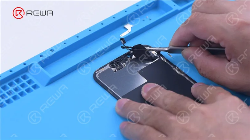 Risolvere l'iPhone 13 Face ID non funzionante e il messaggio importante sul display dopo la sostituzione dello schermo