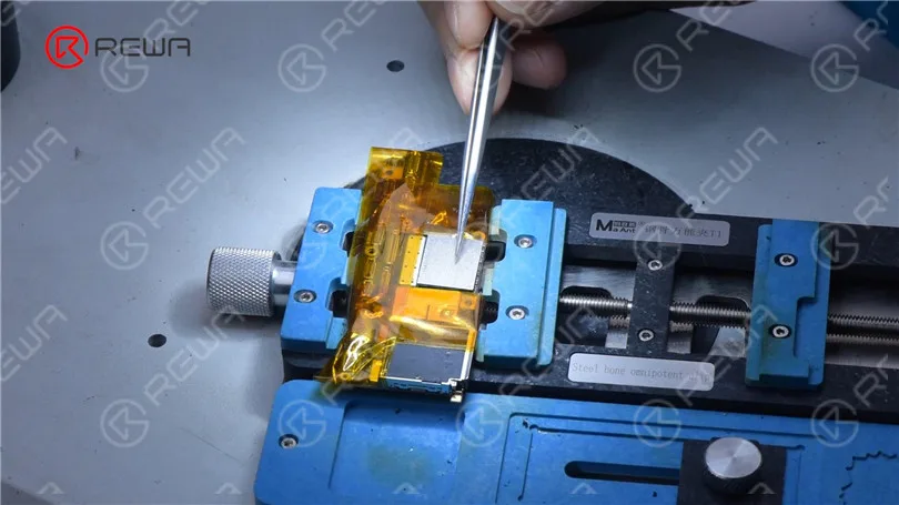 unlock nand data for nand repair - fix iphone x stuck in recovery mode NAND-Daten für die NAND-Reparatur freischalten - iPhone X im Wiederherstellungsmodus fixieren