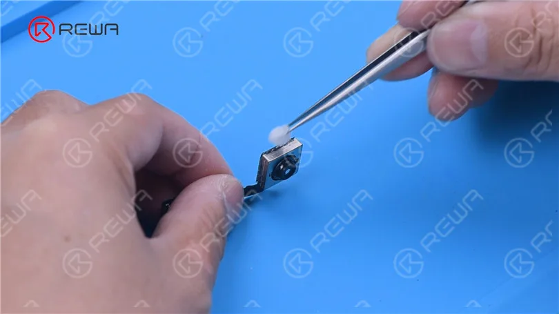 opiniones de expertos sobre la reparación de la cámara del iphone CMOS con soldador