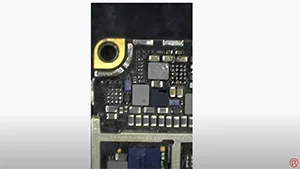 Reparieren Sie ein wasserbeschädigtes iPhone 8 Plus, das sich nicht mehr einschalten lässt