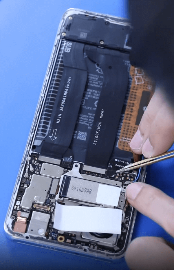 xiaomi mi 11 ultra cannot boot repair guide 01 Disseemble the phone