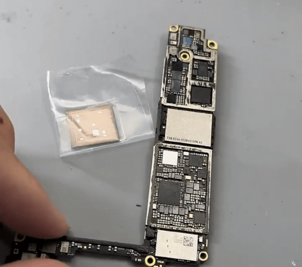 iphone se2 data recovery: a step-by-step guide 02 the NAND chip is also good