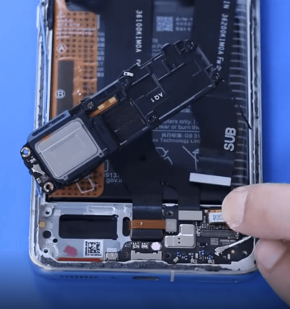 xiaomi mi 11 ultra cannot boot repair guide 04 no obvious damage on the bottom either