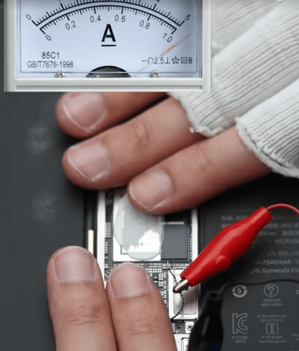 Comment réparer le problème de l'ipad pro 2020 qui ne s'allume pas ? 05 Feel the hot