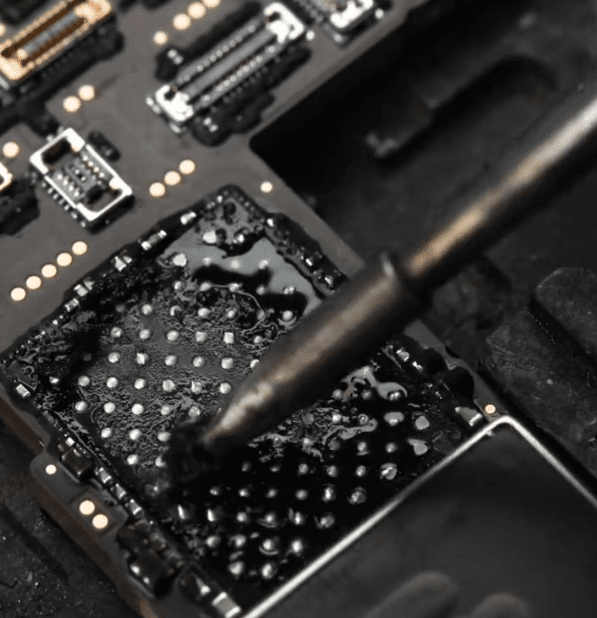 clean pcb with solder wick