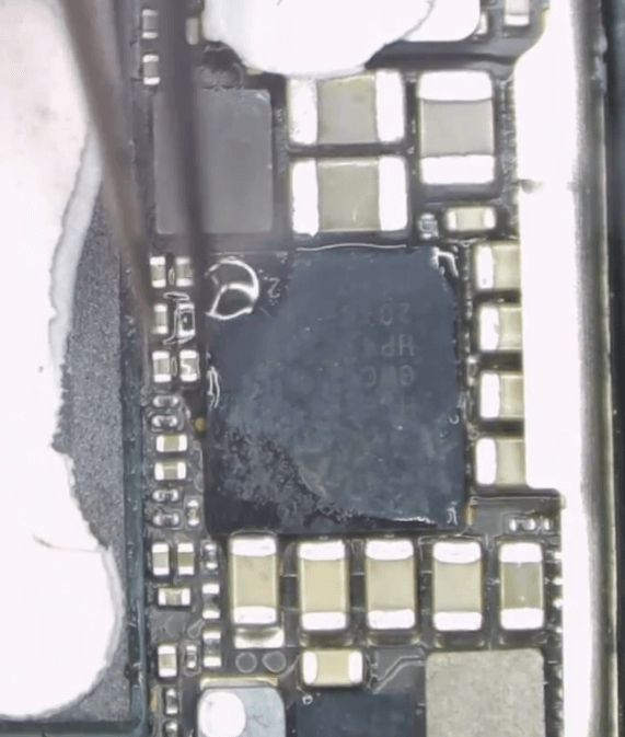 Le Huawei P40 Pro ne démarre pas - résoudre les problèmes de charge incorrecte souder un nouveau port de charge