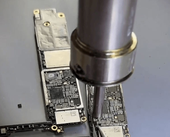 iphone se2 data recovery: a step-by-step guide 10 Swap the tiny logic EEPROM chip