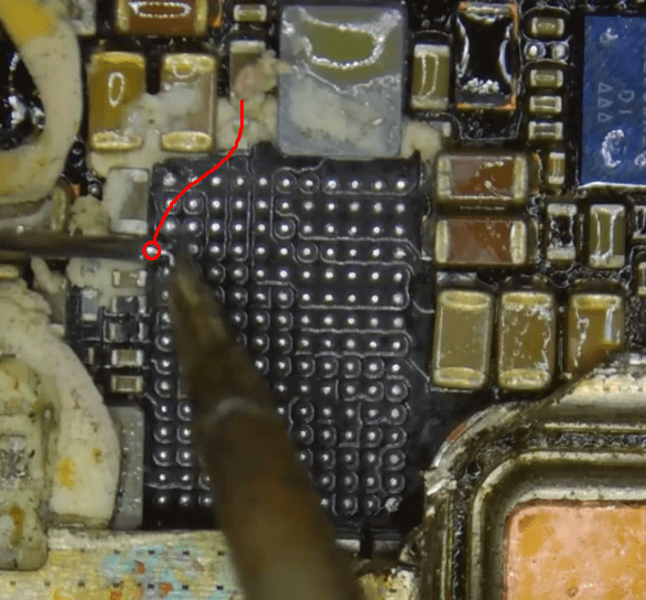 xiaomi mi 11 ultra cannot boot repair guide 13 Jump a wire on the capacitor