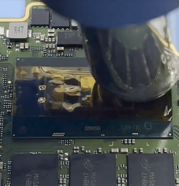 huawei matebook x pro stops working during normal use 16 Solder the chip on the motherboard